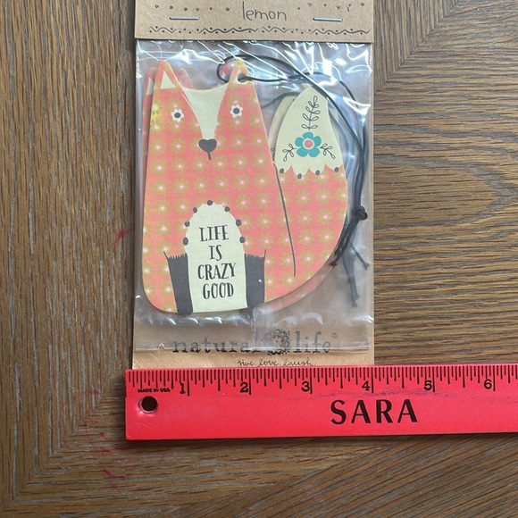 Natural Life Car Air Fresheners (set of three) - brand new in package - Picture 3 of 4